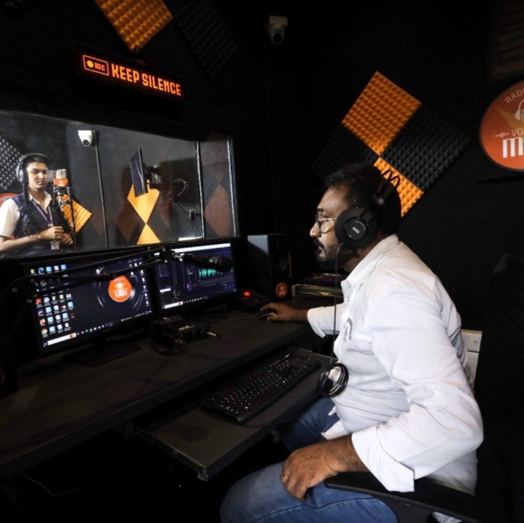 Voice of MGM - Campus Radio Club